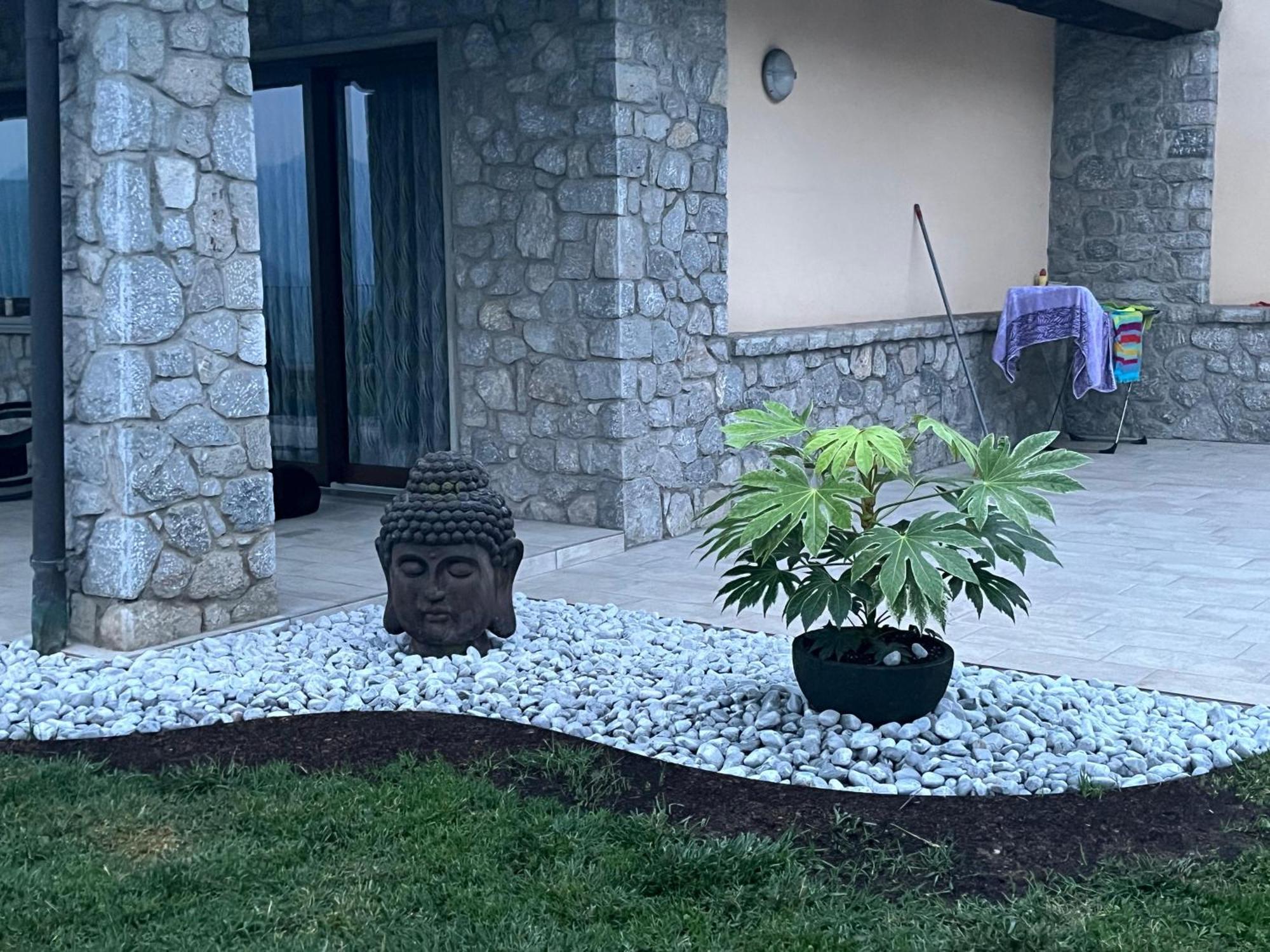 Il Bacio Del Sole Apartment Lovere Exterior foto