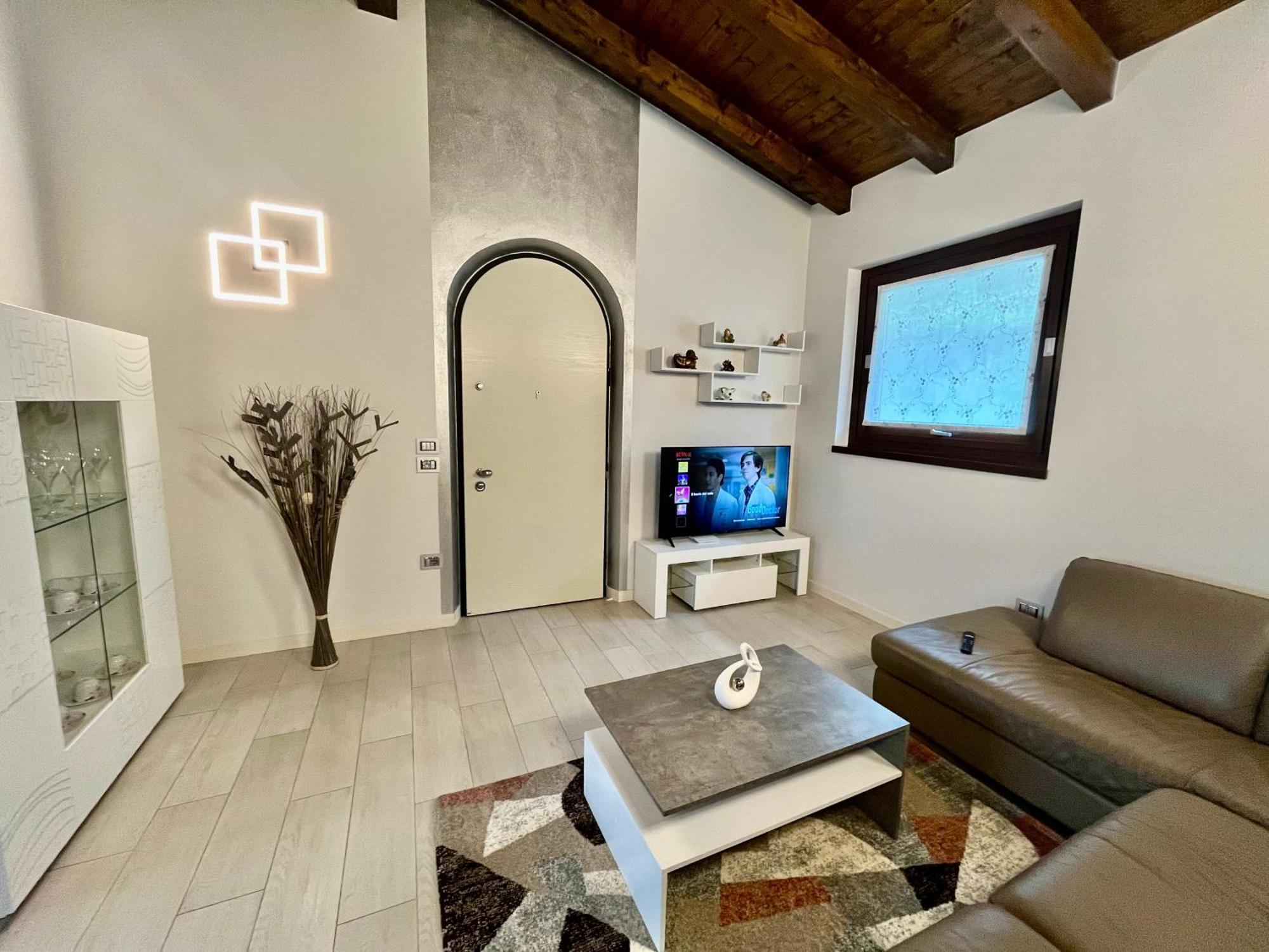 Il Bacio Del Sole Apartment Lovere Exterior foto
