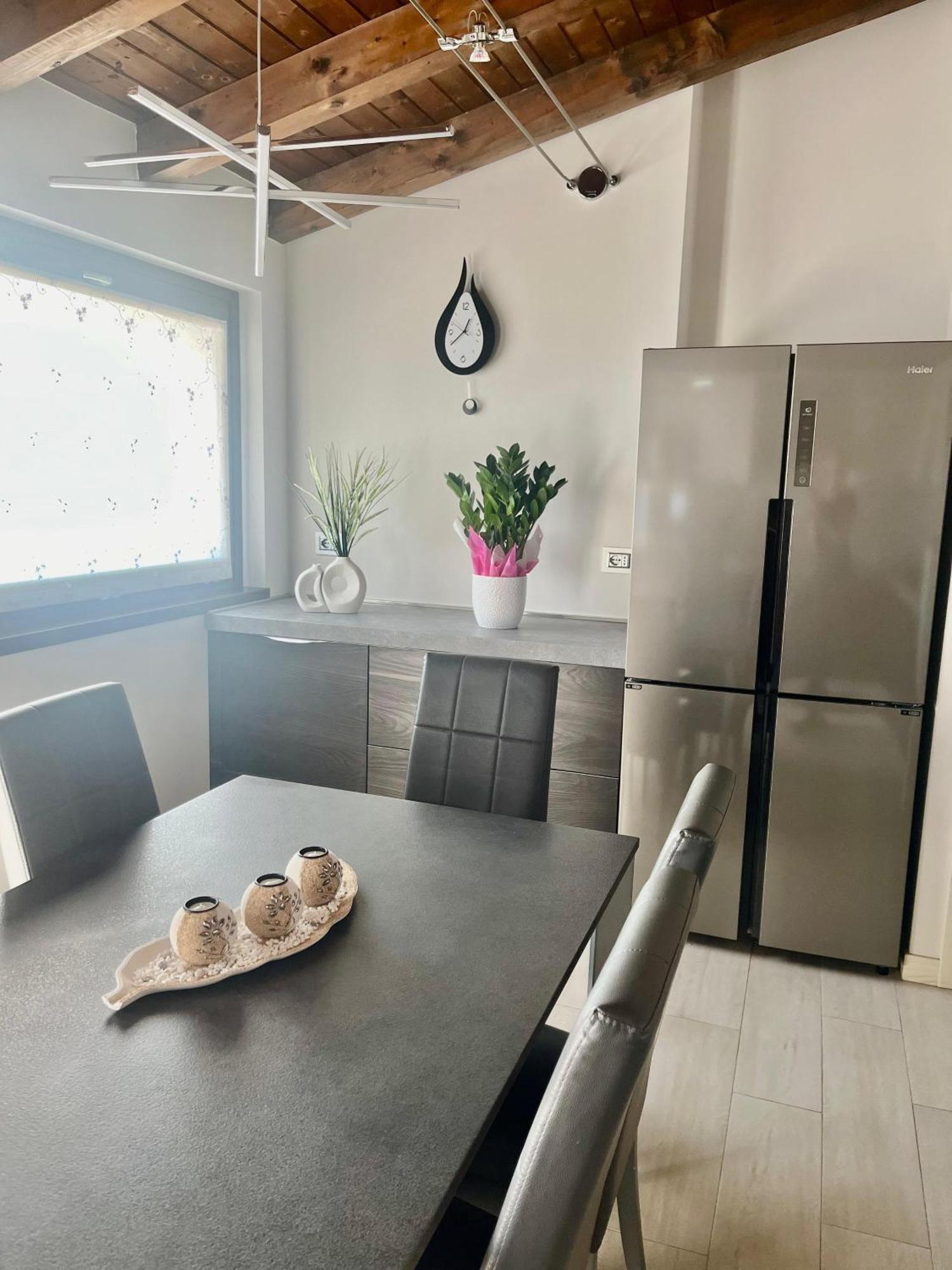 Il Bacio Del Sole Apartment Lovere Exterior foto