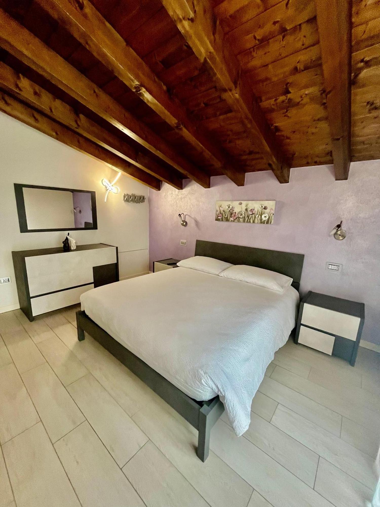 Il Bacio Del Sole Apartment Lovere Exterior foto